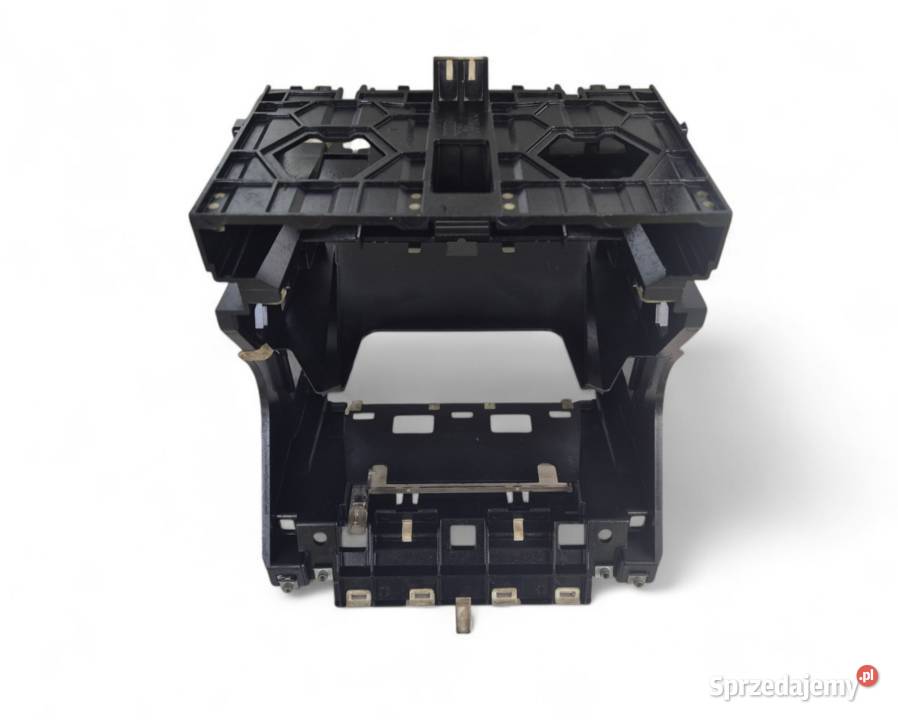 RAMKA KOSZ STELAŻ RADIA AUDI A3 8P 8P0858005B