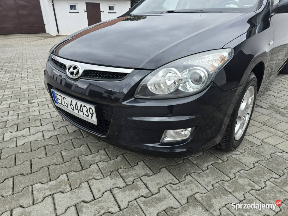 Hyundai i30 14Gaz Klimatyzacja2 czarny Kutno sprzedam