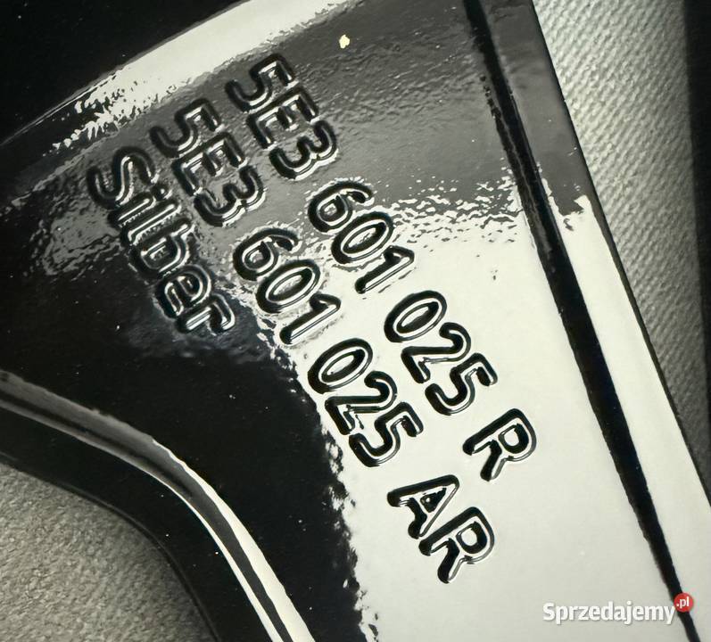 Felgi Octavia RS Kodiaq Karoq Superb Skoda OE Łowyń