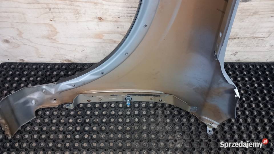 OPEL ANTARA BŁOTNIK PRZÓD PRAWY 92U Zbierkowo
