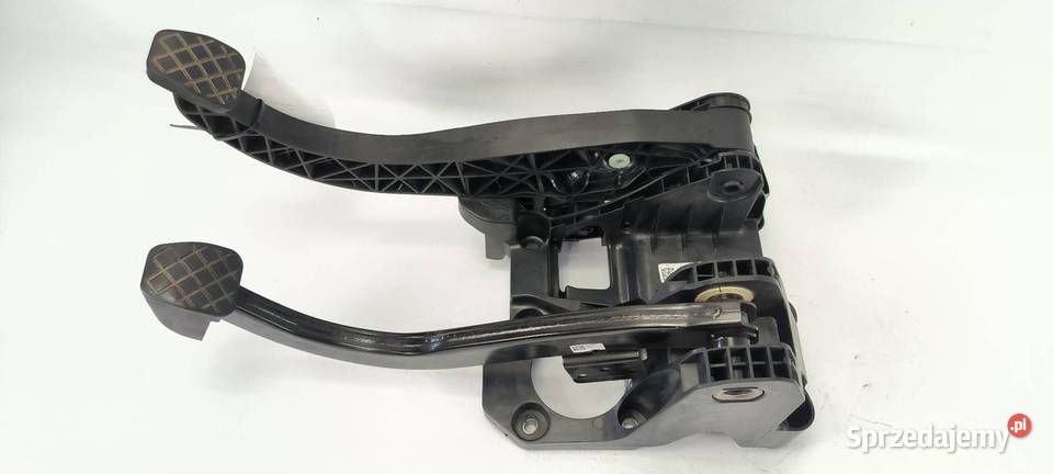 PEDAŁ VOLKSWAGEN CRAFTER II 7C 2N172103102S Lipno