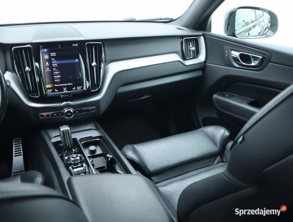 Volvo XC60 B4 AWD ESP Łódź