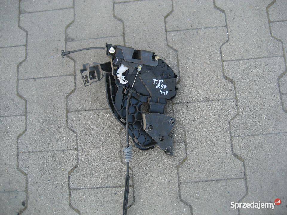 volvo s40 v50 0412r zamek drzwi tył prawy Pozostałe sprzedam