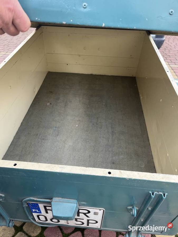 Przyczepka lekka Westfalia Koln 1961r towarowe Ożarów Mazowiecki