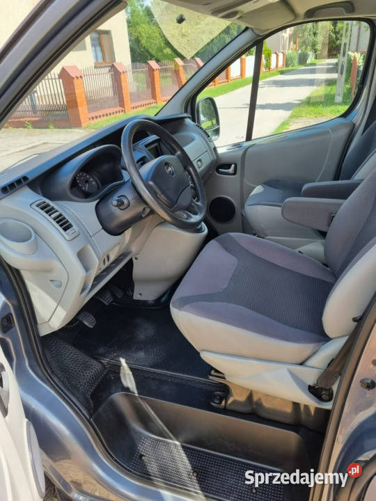 Opel Vivaro 20d 114 2x kpl kół Brygadówka VAT marża Vivaro Wojkowice Kościelne