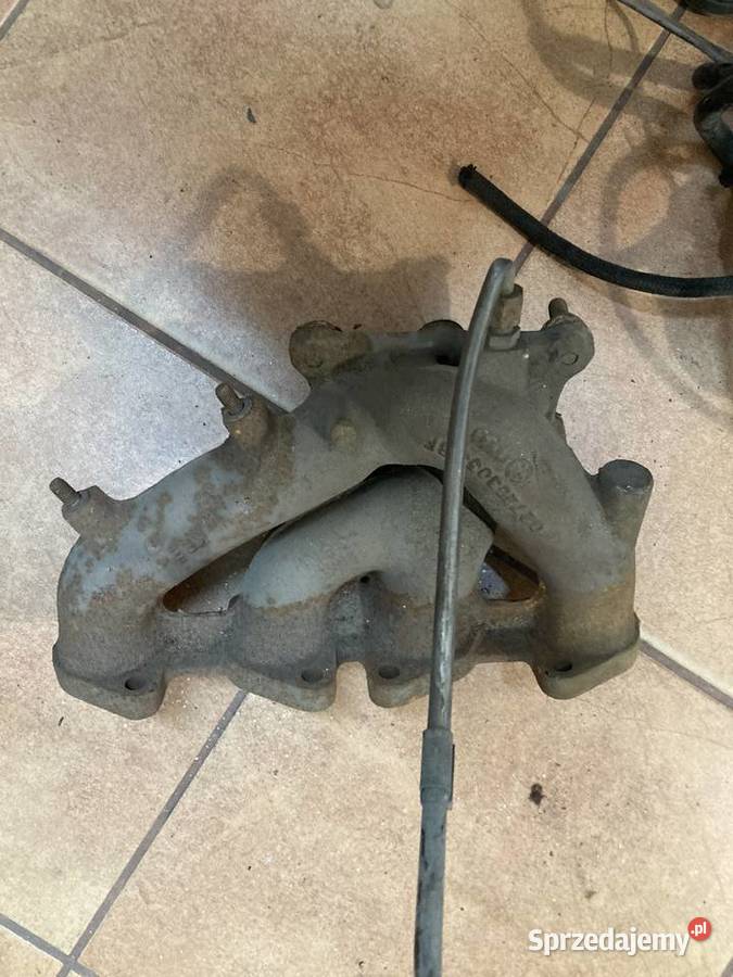 KOLEKTOR WYDECHOWY 027253033BF VW GOLF II 18 B