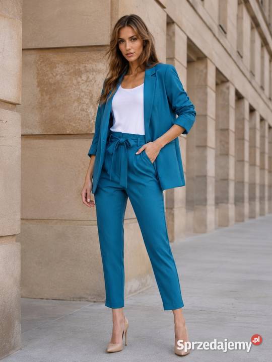 GARNITUR Damski niebieski lazur R52 kolorowy Pątnów