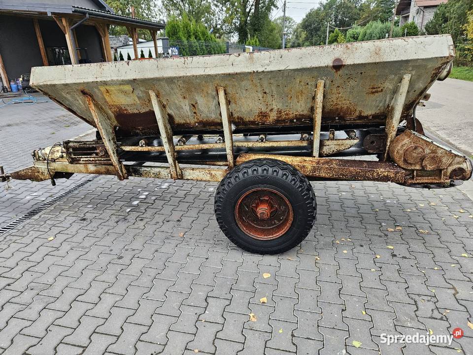 Rozsiewacz nawozów wapna soli rcw 3