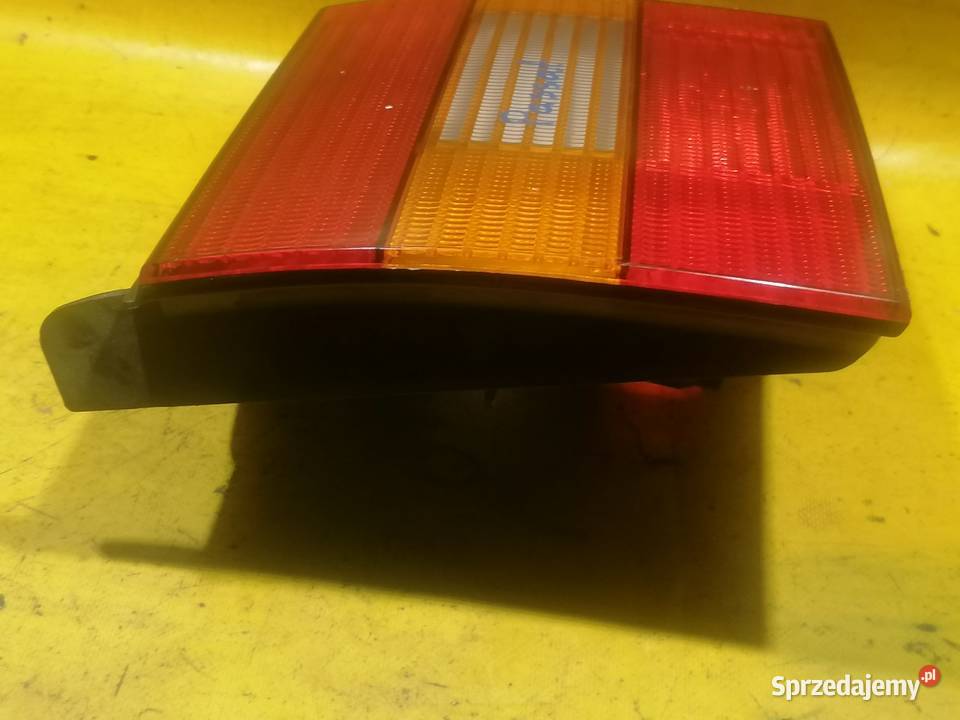 lampa tył lewa sedan z klapy 3A5945107 VW Passat Piotrków Trybunalski