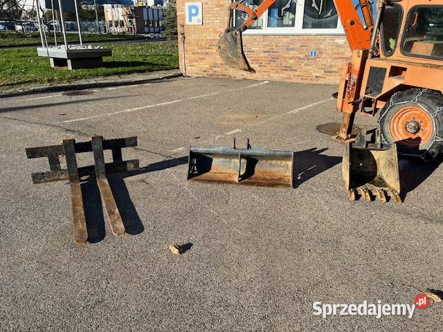 Koparkoładowarka Baraldi FB 704 Kabina Koparko ładowarki Motoryzacja Bielsko-Biała