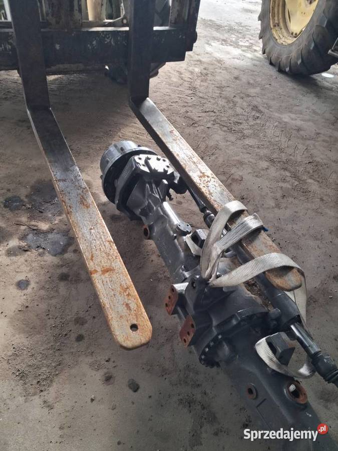 Przedni naped AGCO Valtra Fendt Masseyferguson