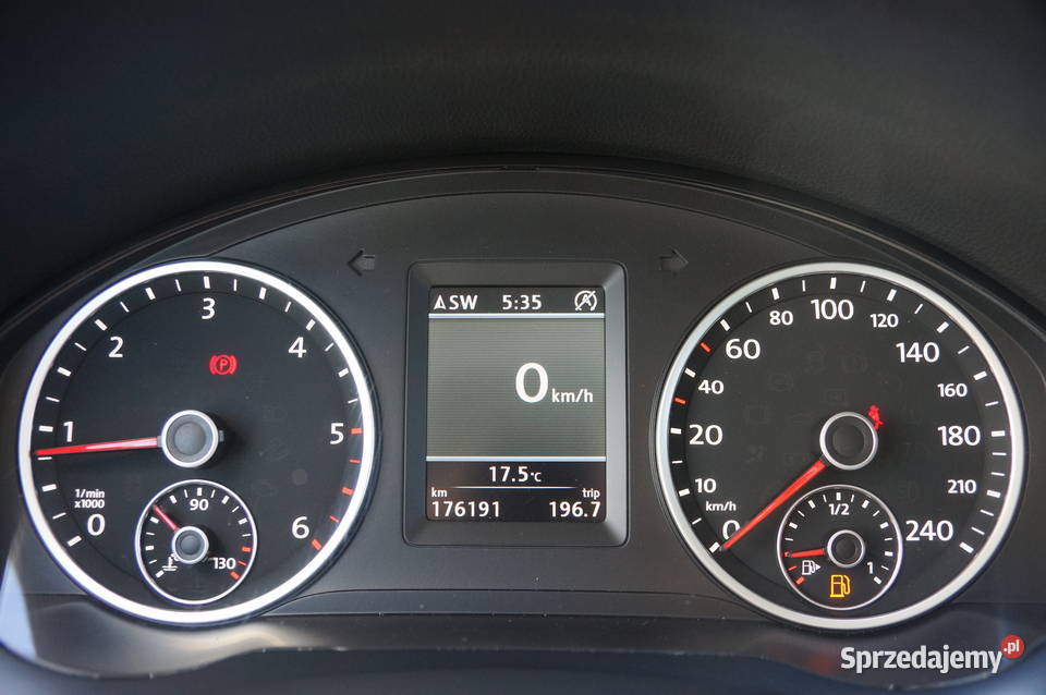 Volkswagen Tiguan 20 TDI CR 140 4x4 Lift Navi bluetooth