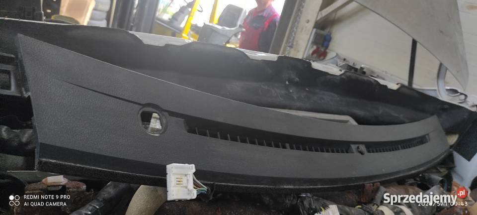 DESKA ROZDZIELCZA KONSOLA SUBARU OUTBACK V