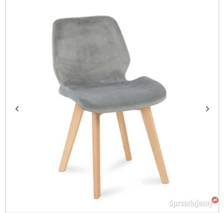 Szare krzesło welurowe na bukowych nogach