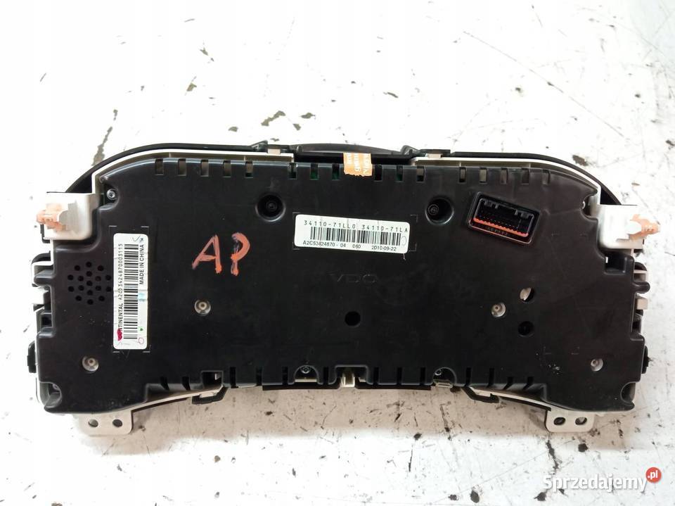 LICZNIK A2C53424870 3411071LL0 12 B Suzuki Swift Rok produkcji 2011 sprzedam