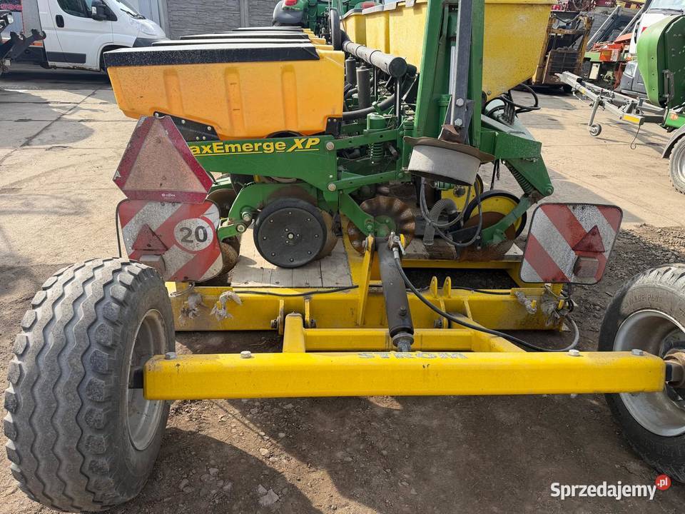 Siewnik zbożowy John Deere 740A Nowa Ruda sprzedam