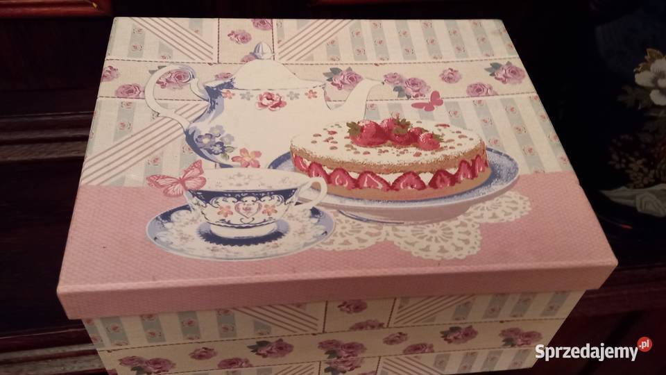 Komplet filiżanek Warszawa sprzedam