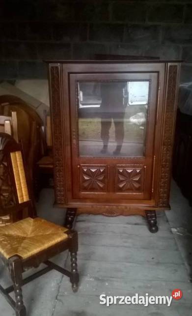 Kredens Bretoński Kikół-Wieś