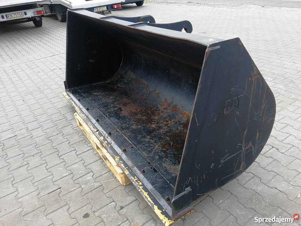Łyżka szufla ładowarki teleskopowej CAT Nowy Sącz