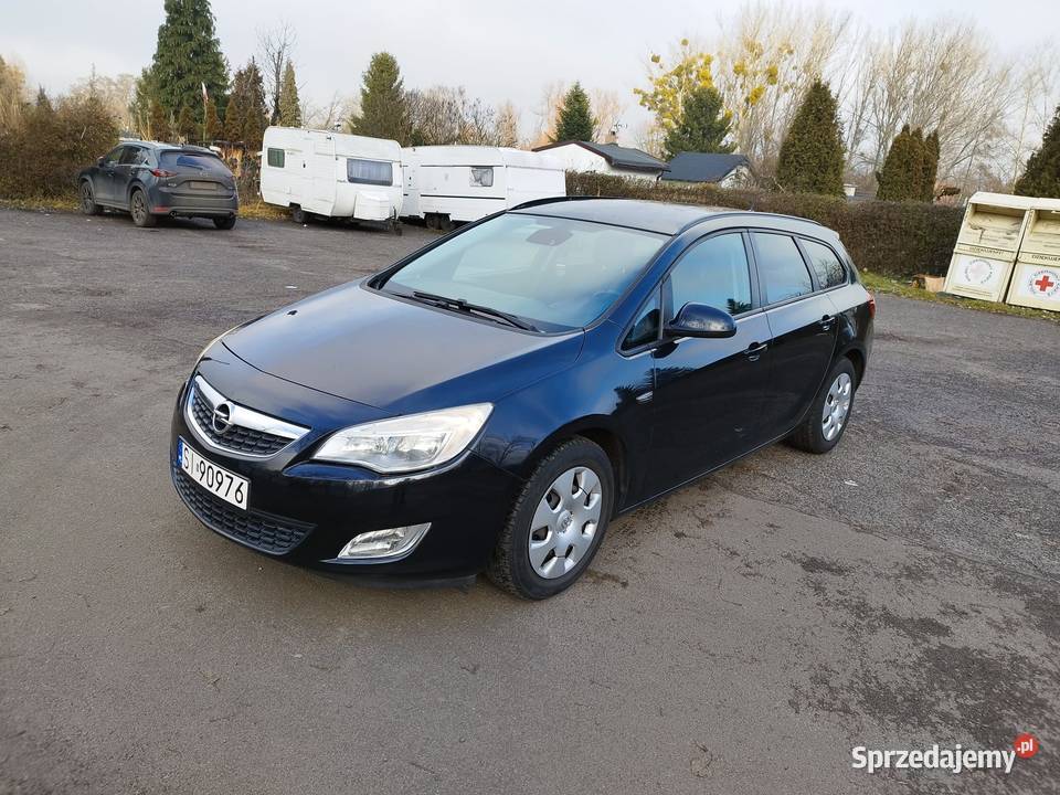 Sprzedam Astrę j 2011 r 14turbo Siemianowice Śląskie