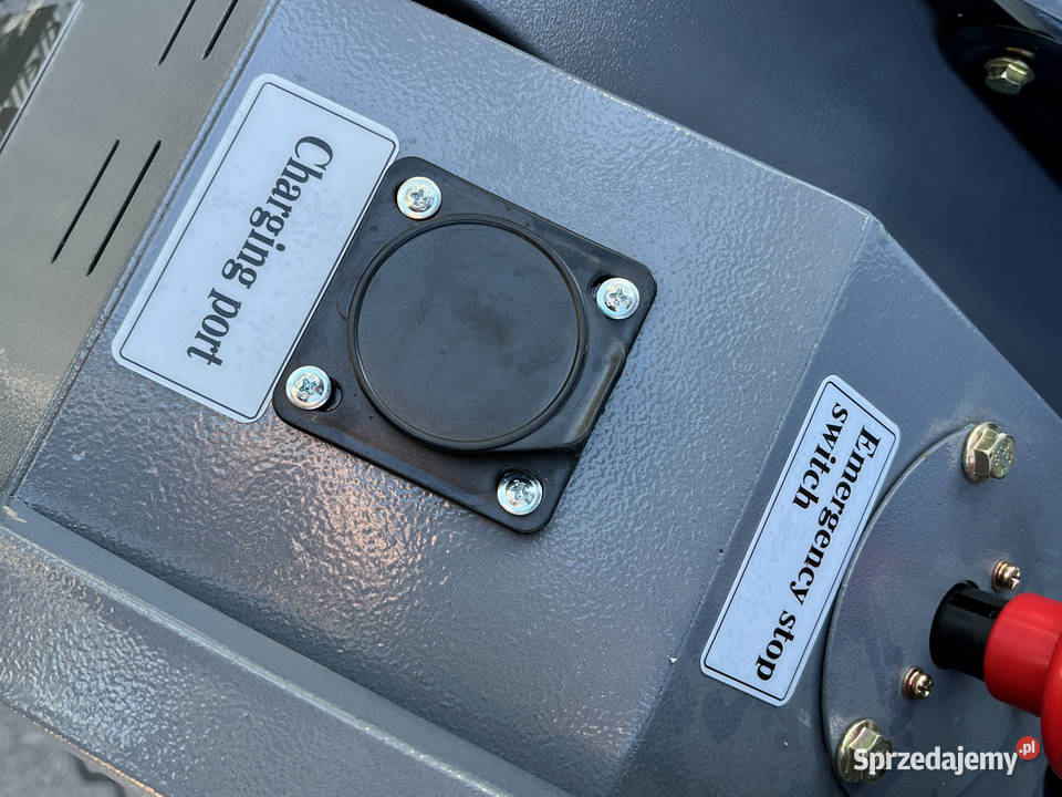 Zamiatarka elektryczna X19 2026 szerokość 200 do Kęty sprzedam