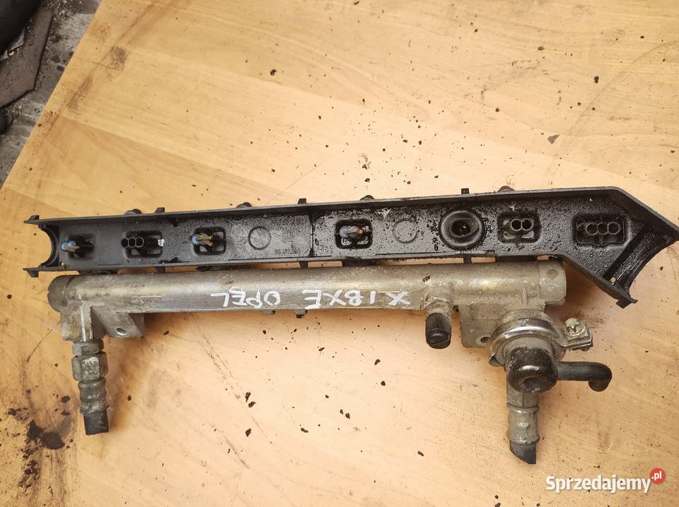 Opel astra vectra listwa wtryskowa wtryski 18 Kielce sprzedam