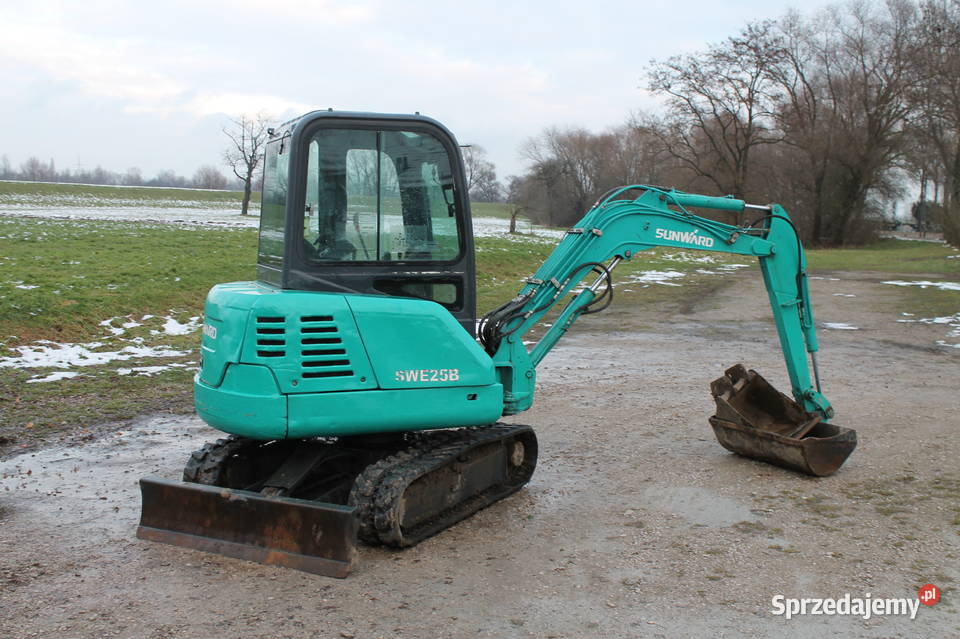 Minikoparka Sunward SWE25B 26t 2018 Waga 2580 Koparki