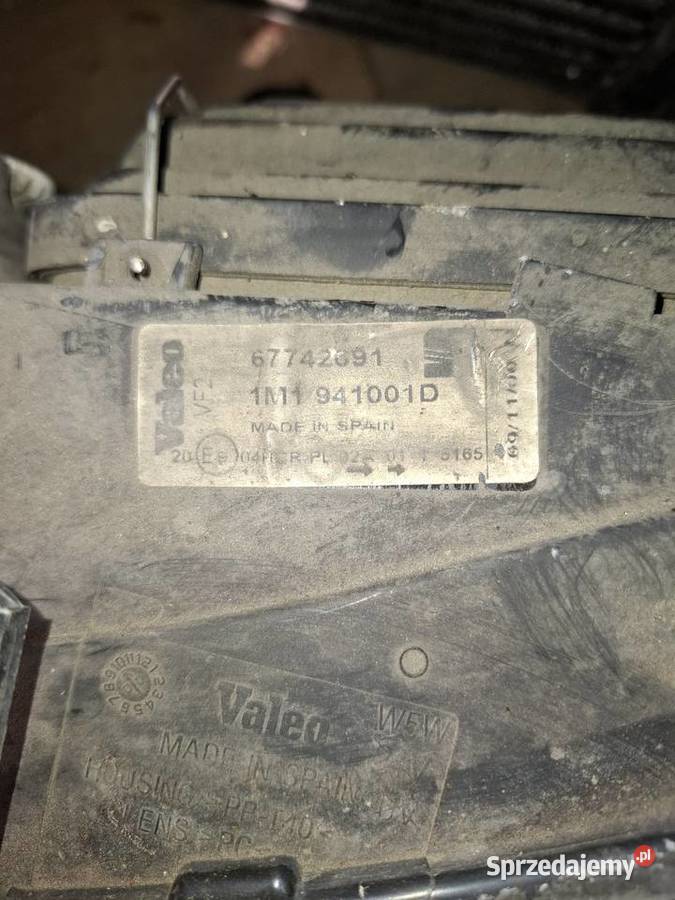 Lampa lewa lewy przód Seat Toledo II Leon I Lampy przednie Przyborów