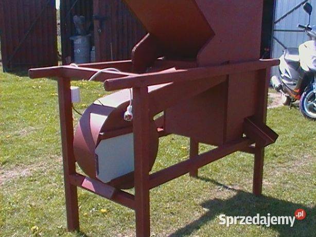 Sprzedam młynek do czyszczenia zboża z silnikiem nieuszkodzony Piotrków Trybunalski
