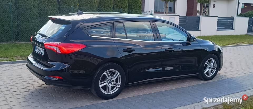 Ford Focus MK4 15 EcoBoost 150 Focus Sady