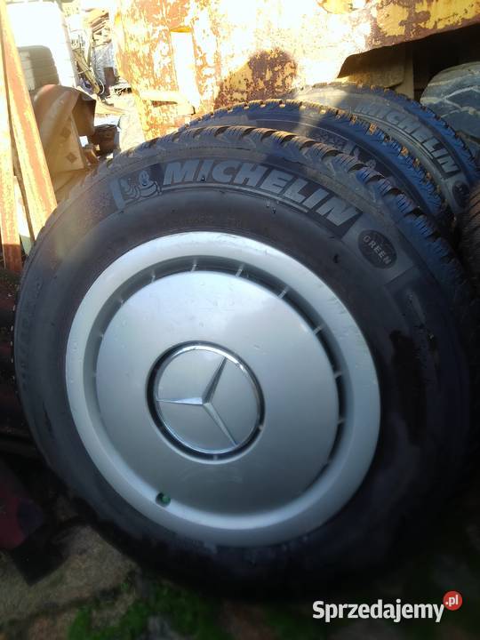 opony zimowe koła zimowe 15 Michelin Wykroty