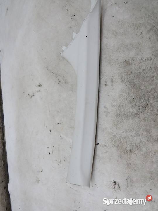 PLASTIK OSŁONA SŁUPKA PRAWY PRZÓD CRV IV