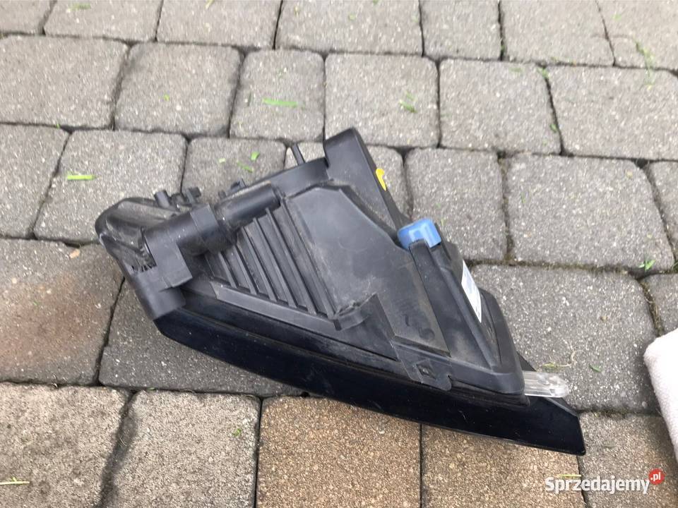 Halogen audi TT 8XA prawy przód Kozy