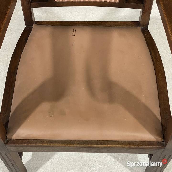 Stylowy fotel dębowy ze skórą elegancki Budno