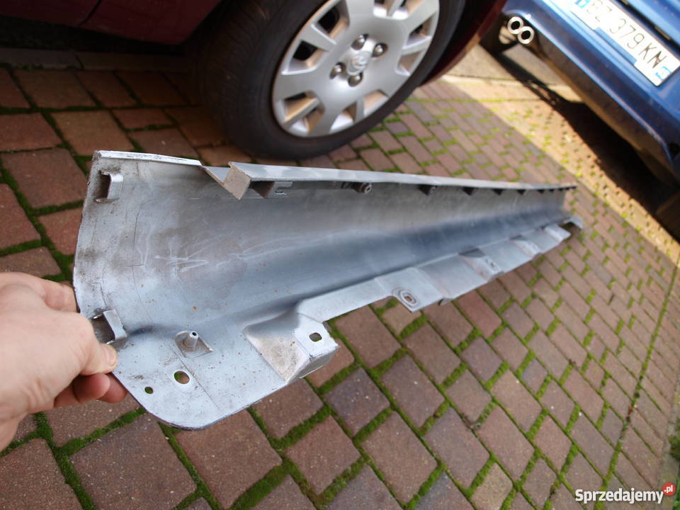 Toyota Corolla Verso Listwa progowa prawa 2004
