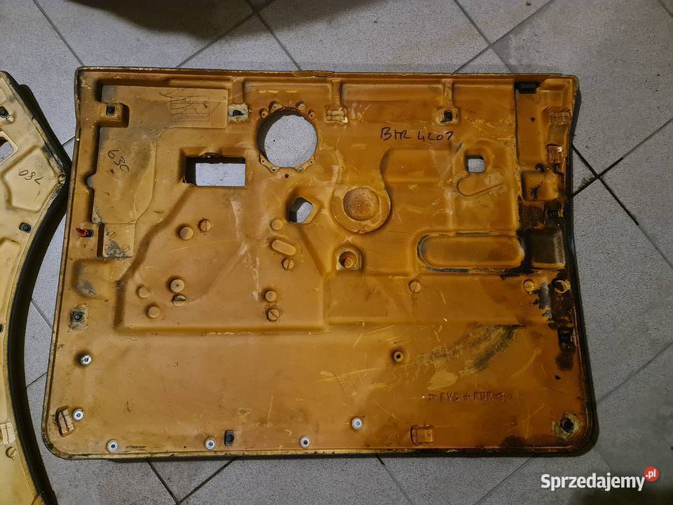 Land Rover Discovery tapicerka Drzwi i TL VI70 wielkopolskie Puszczykowo sprzedam