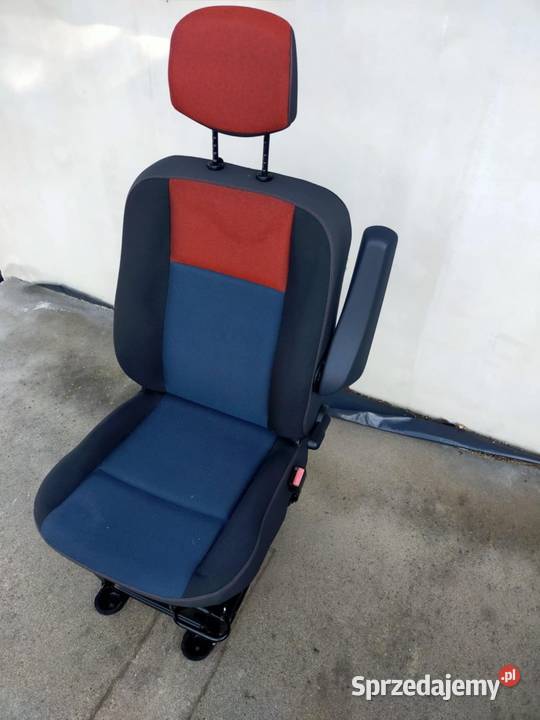 Fotel kierowcy regulowany prawy Renault Master Motoryzacja Myszków