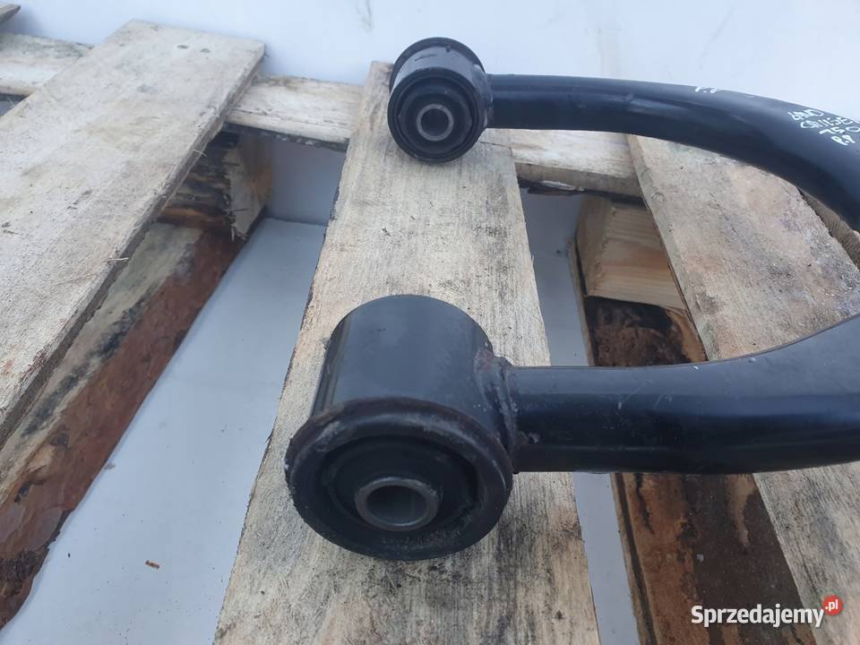 Toyota Land Cruiser J150 PRAWY GÓRNY WAHACZ Rudka