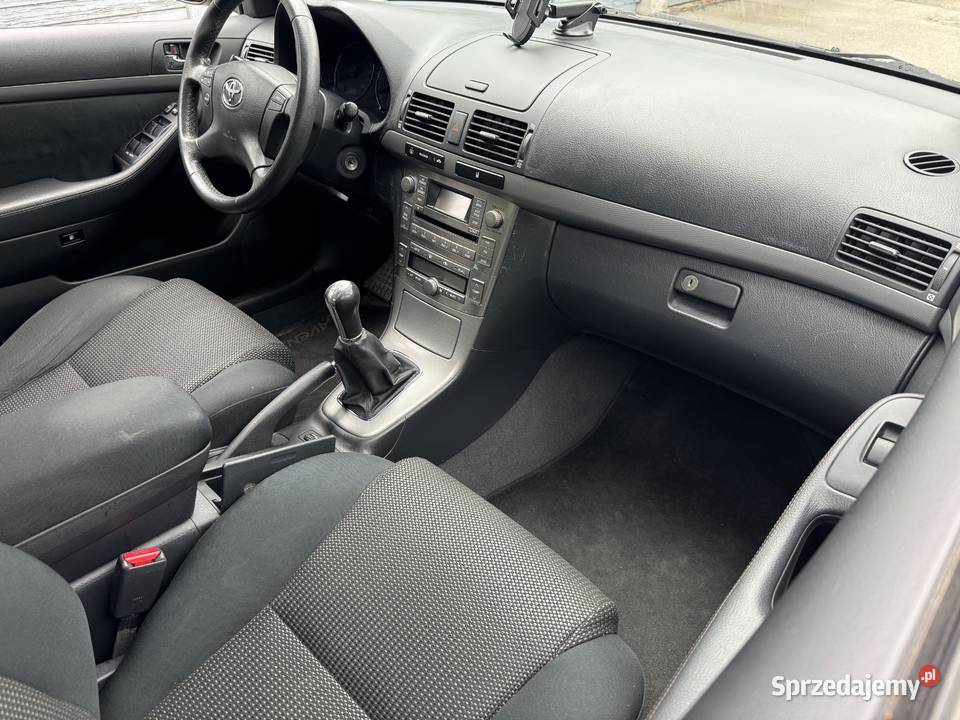 Toyota Avensis 18 132 Bogate wyposażenie Avensis mazowieckie Warszawa sprzedam