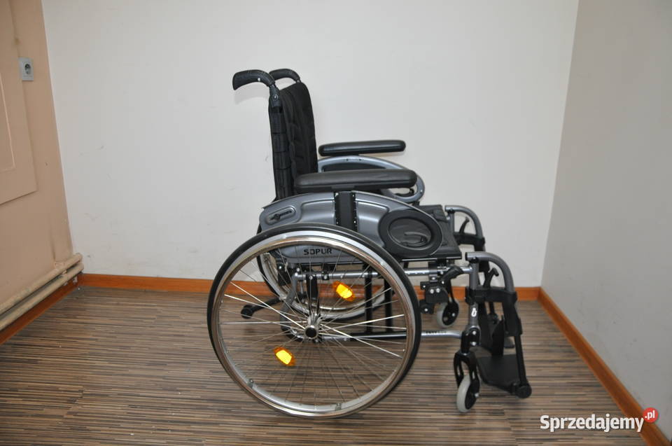 33 Wózek inwalidzki ręczny Sopur Easy LIFE