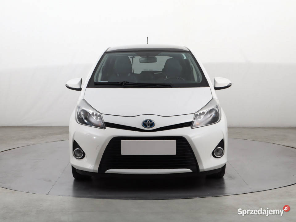 Toyota Yaris 15 Hybrid hybryda Katowice