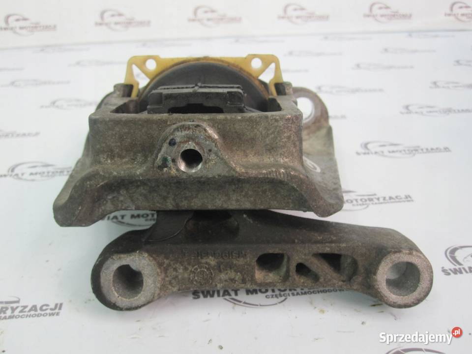 Ford Ka Plus 12 TIVCT B2KA 70 łapa poduszka