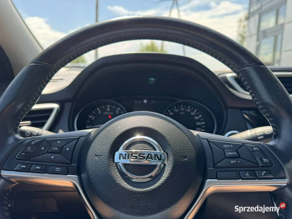 Nissan Qashqai 13 160koni led panorama 360kamery immobilizer