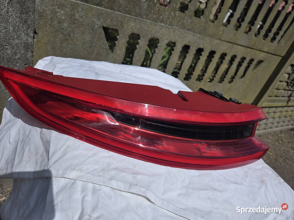 Lampa tylna lewa błotnik Porsche Panamera II 971 Ostrowy-Cukrownia sprzedam