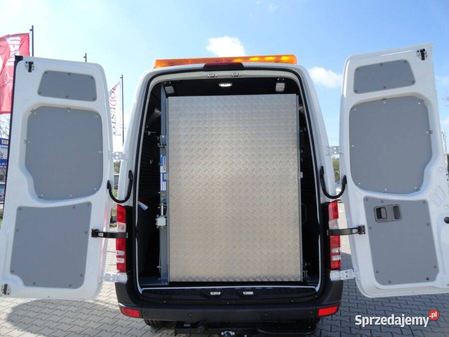 Rampa podjazd najazd 1000 bus Rampy i najazdy Błaszki