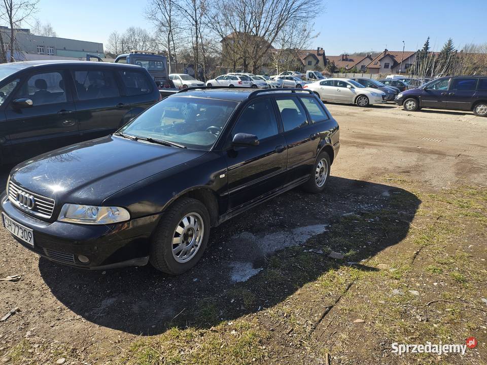 Sprzedam audi a4 1999r 16 gaz 120KM A4 Świętochłowice sprzedam