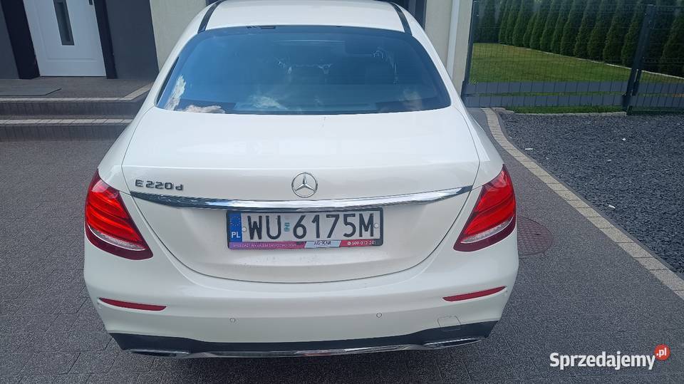 Mercedes e220 Rok produkcji 2018 Michałów
