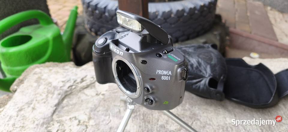 Lustrzanka Nikon Pronea 600i Rawicz