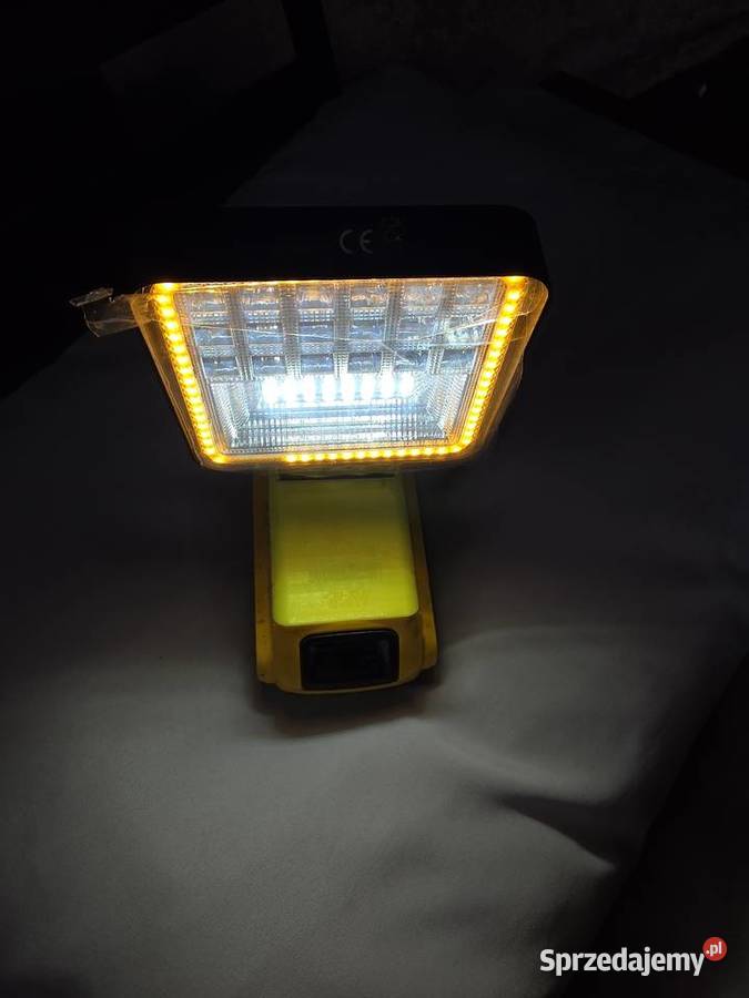 Mocny halogen na aku dewalt Bełchatów
