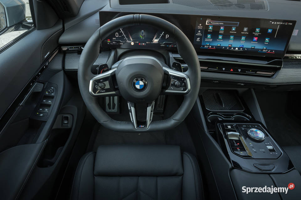 Wypozyczalnia samochodów Wynajem BMW serii 5 G60 Warszawa